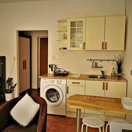 Krakow Centrum Gurgacza Apartments Exteriör bild
