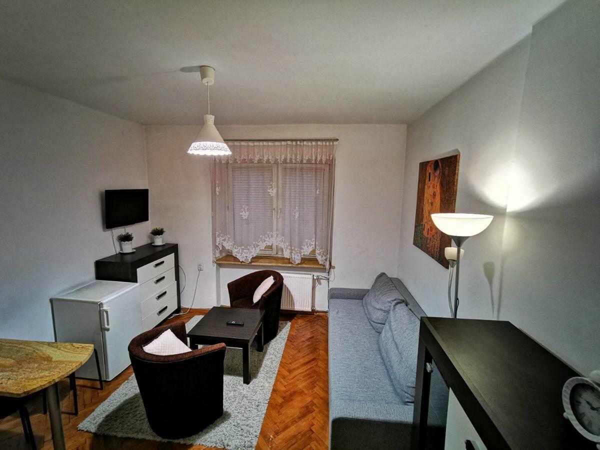 Krakow Centrum Gurgacza Apartments Exteriör bild