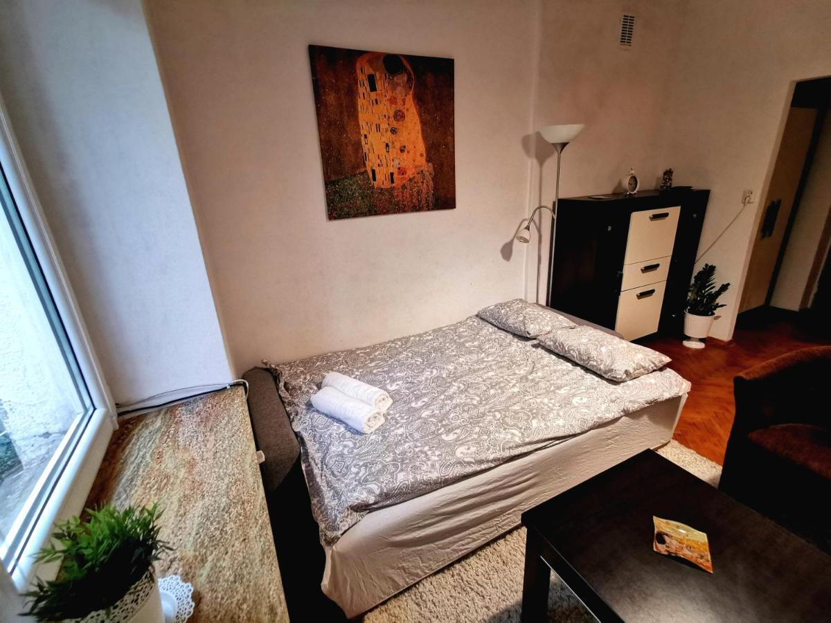 Krakow Centrum Gurgacza Apartments Exteriör bild
